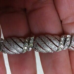Vintage Trifari textured silver tone bracelet rhinestones all intact very good
